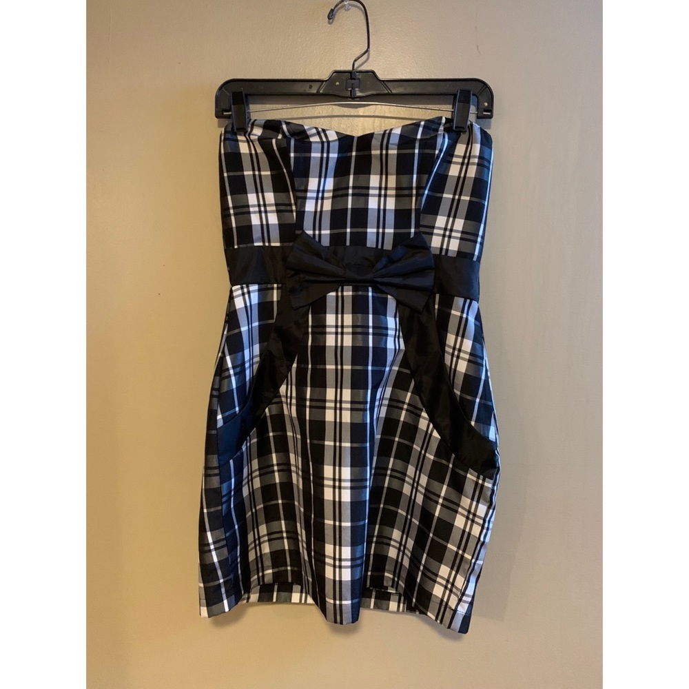 Plaid Strapless Mini Dress with Pockets
